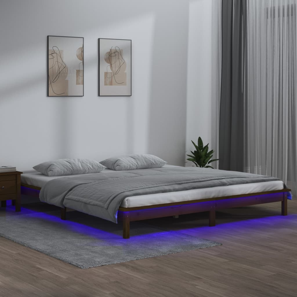 vidaXL Lovos rėmas su LED, medaus rudas, 140x200cm, medienos masyvas